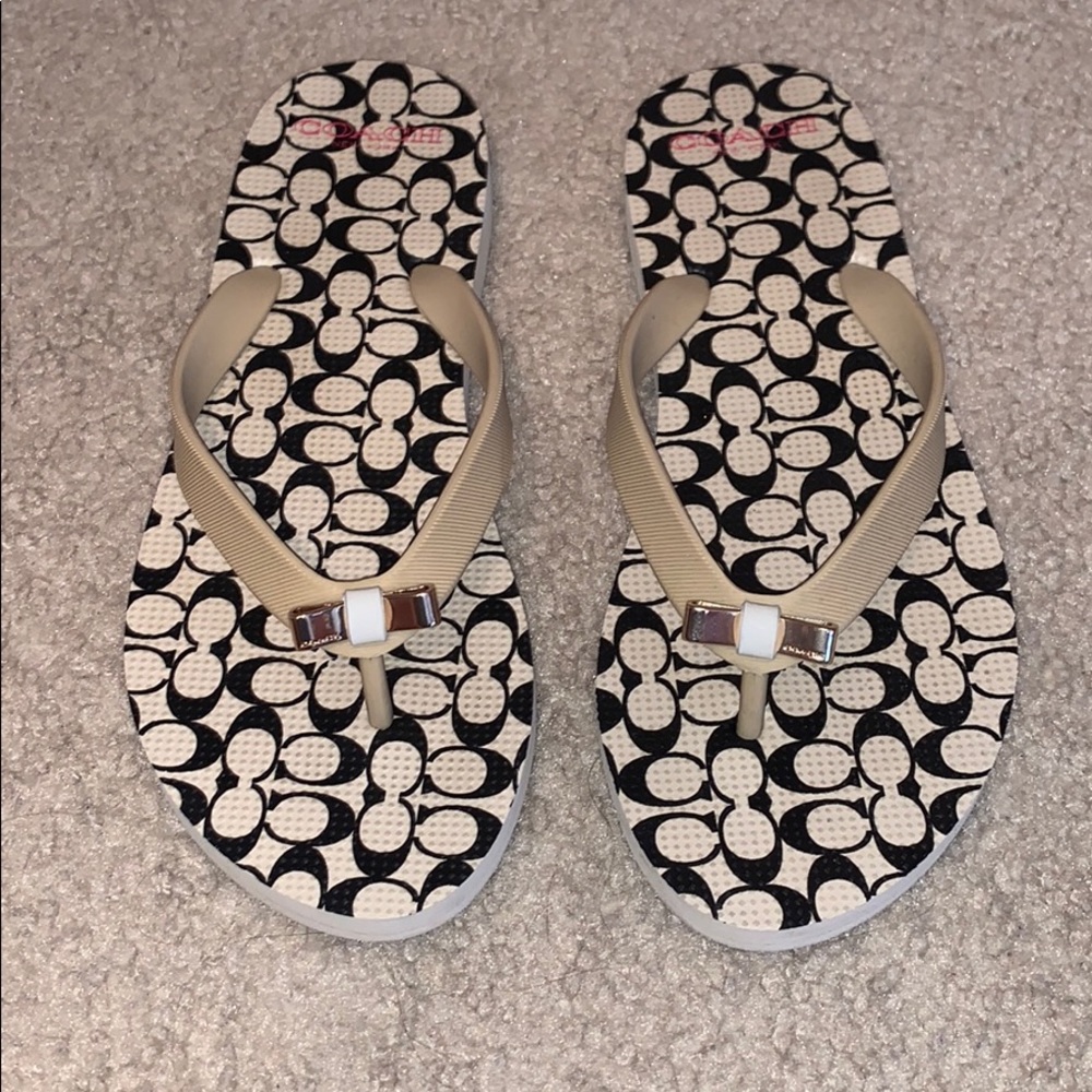 Coach Flip flops